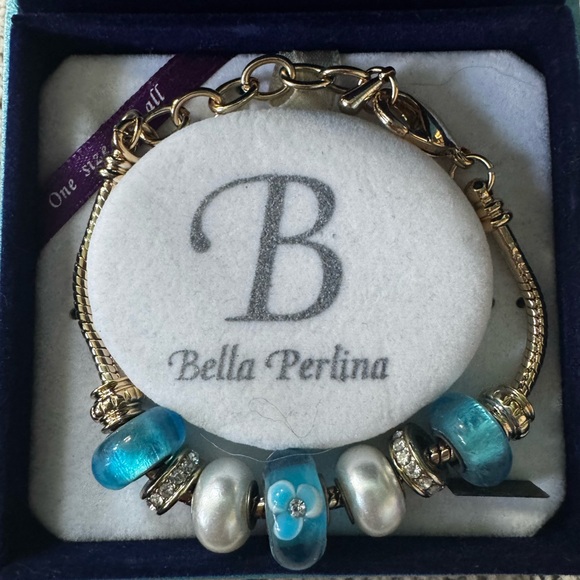 bella Perlina Jewelry - Bella Perlina Bracelet in Jewelry Box